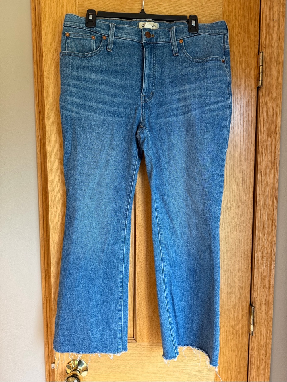 Madewell Kick Out Crop Denim Jeans Mid-Rise Raw Hem Medium Wash Blue Size 31